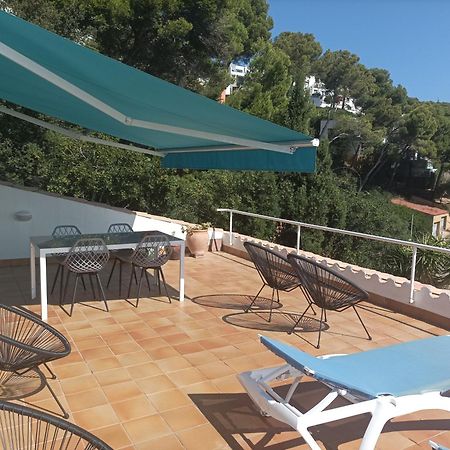 Sol y Mar 8-Maison jumelée avec terrasse, piscine et parking communautaire, surplomb de mer Begur Extérieur photo