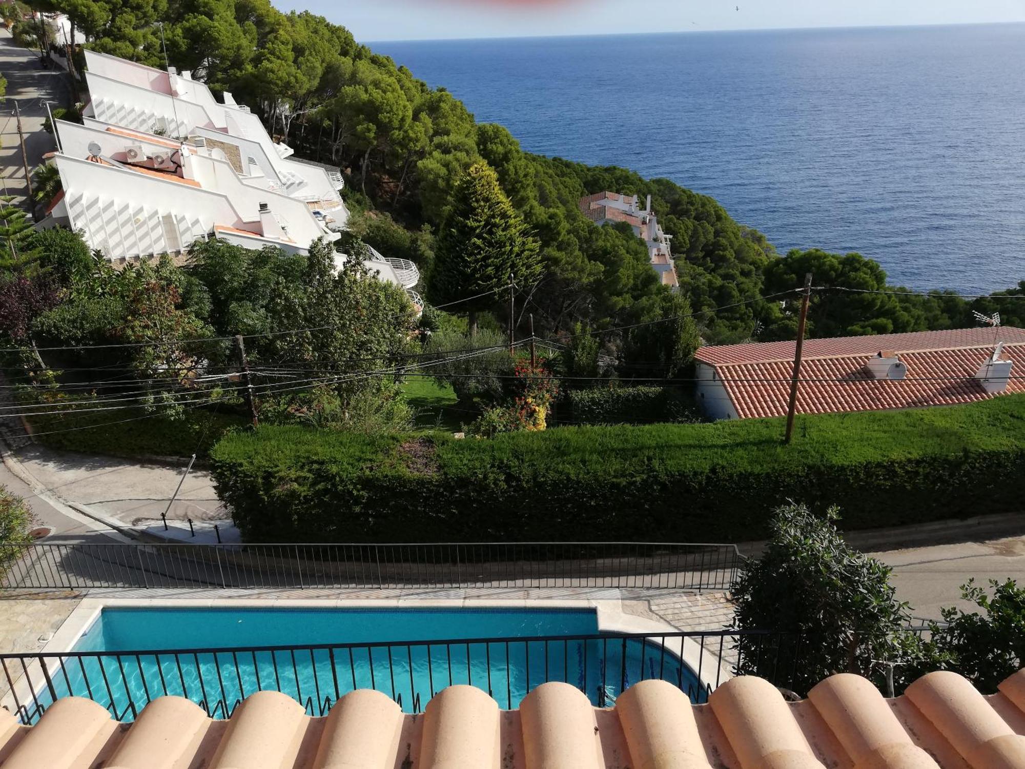 Sol y Mar 8-Maison jumelée avec terrasse, piscine et parking communautaire, surplomb de mer Begur Extérieur photo