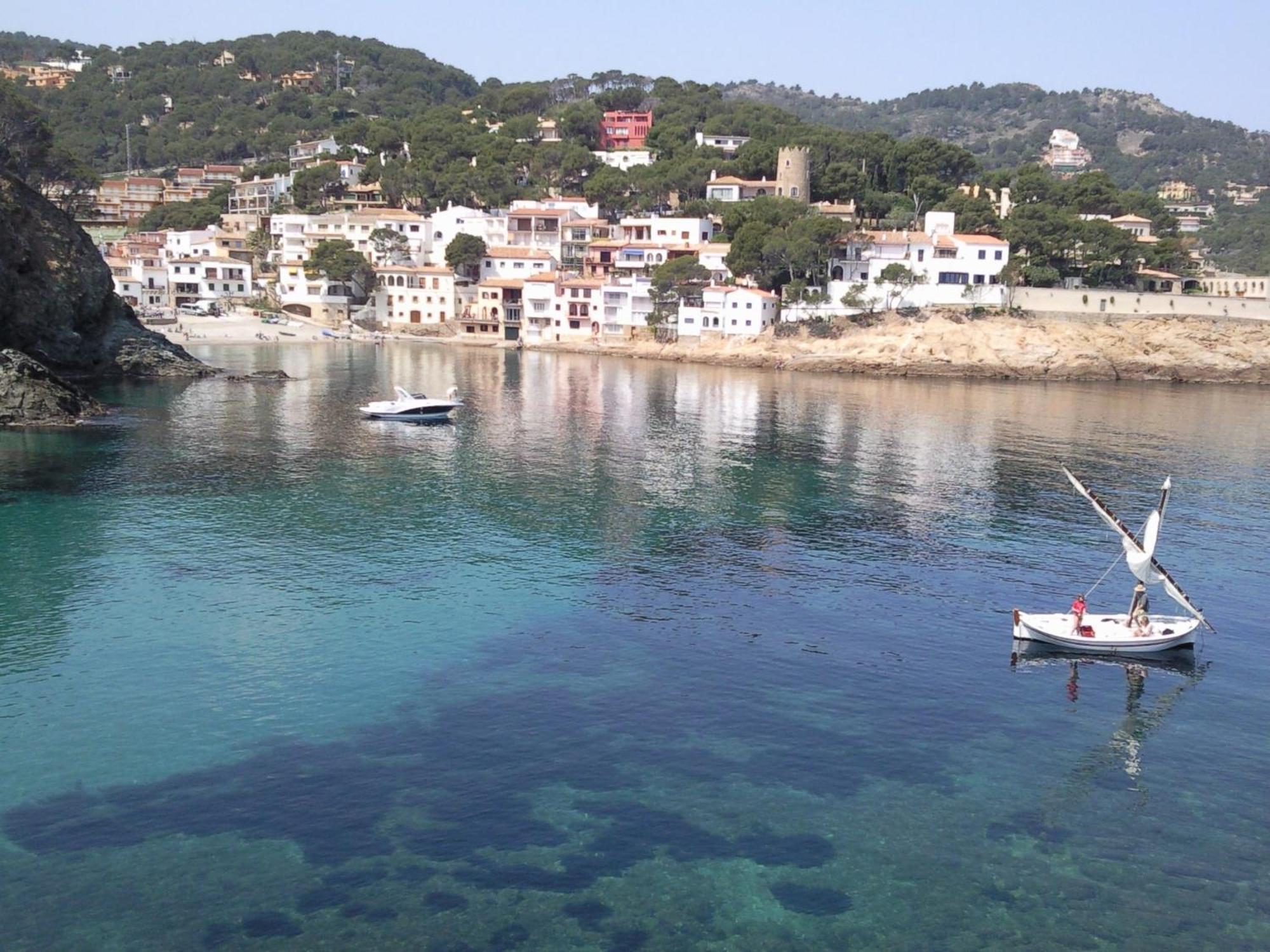 Sol y Mar 8-Maison jumelée avec terrasse, piscine et parking communautaire, surplomb de mer Begur Extérieur photo