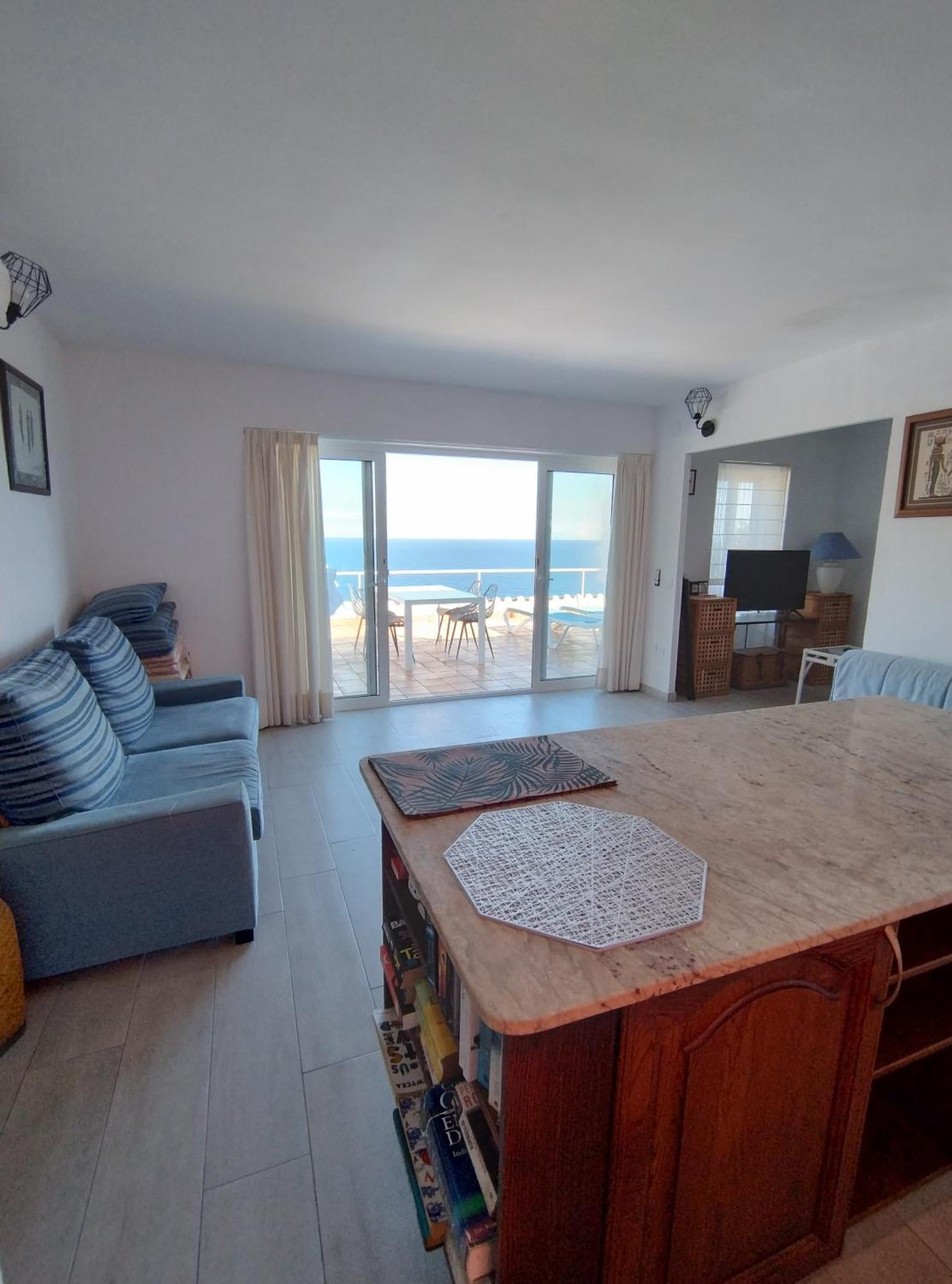 Sol y Mar 8-Maison jumelée avec terrasse, piscine et parking communautaire, surplomb de mer Begur Extérieur photo